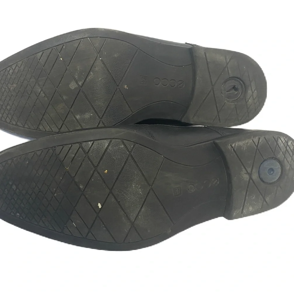 Ecco black leather tie up dress shoes men’s size 10